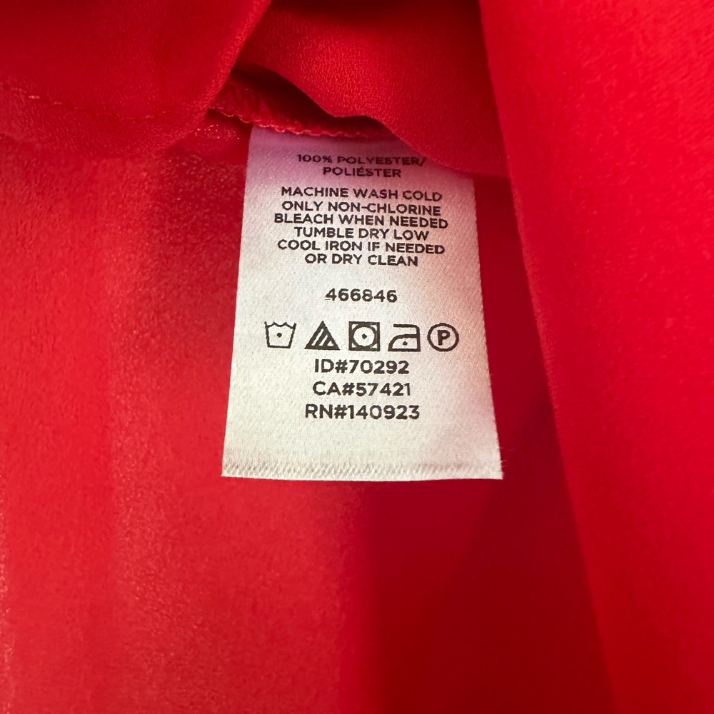 Sleeveless Ruffle Trim Tank - Picture 3 of 3